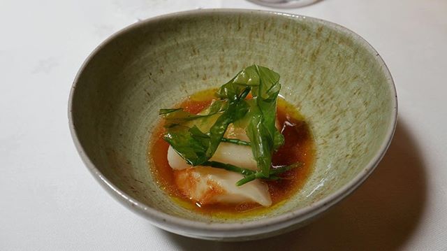 lenna's tweet photo. Dashi, capasanta, lattuga di mare, salicornia - Risorante Giglio
.
.
.
.
.
#foodies #gourmet #extralucca #instafood #ForbesTravelGuide #seetoshare #cntraveler #tasteintravel #lovetheworld #huffpostgram #tarteaucitron #TLPicks #natgeotravel #suitcasetravels #lifewelltraveled… https://t.co/0cGiFn7sCj