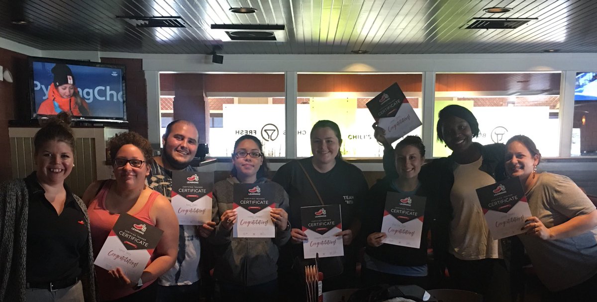 SssarahIrene's tweet photo. West Palm Beach trainers are certified and spoiled! ❤️ #chilislearning #chilisgrowth #chiliswpb @ErnstJohnD https://t.co/WgBsI80zRY