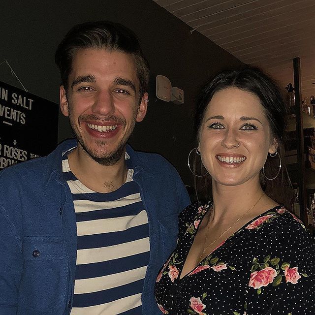 DrewHeatley's tweet photo. Fulham win β
Night out with friends and family β
This one by my side β
Good night all round.
#Nearly31 https://t.co/JhTy7A030f https://t.co/nrm52DMECM