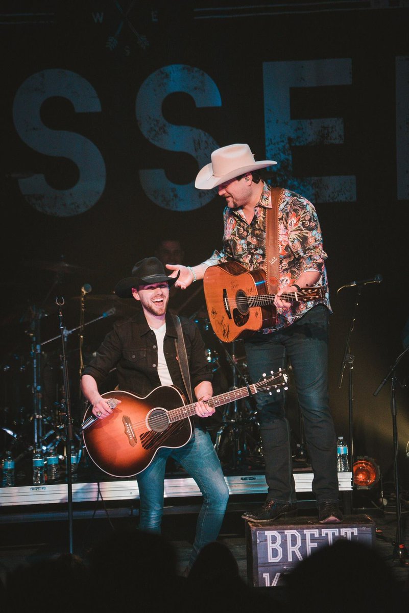 trevorpanczak's tweet image. So far so good with @BrettKissel!!#wewerethatsong #wewerethatsongtour #brettkissel #dandavidson #trevorpanczak #acma #ccma #countrymusic