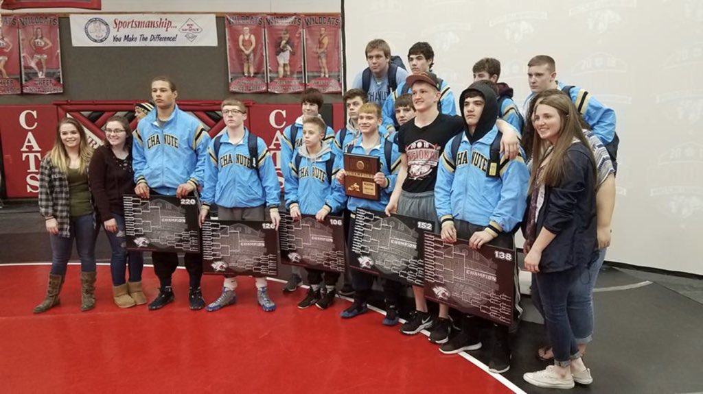 CometAthletics's tweet image. Chanute is proud of this group!!  Regional Champs!!