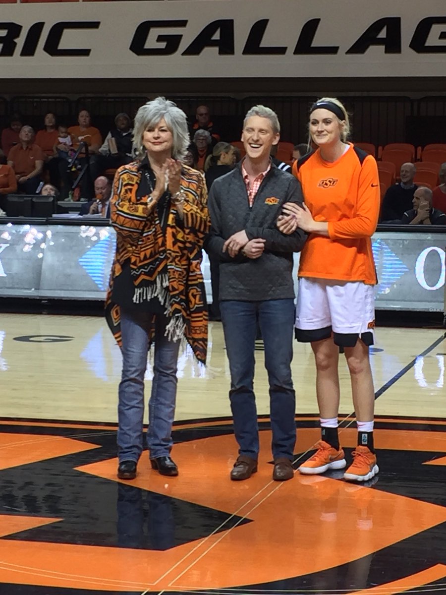 osucvc's tweet photo. Nothing but love for today’s @OSUWBB honorary cancer survivor, Harley Rhodes.  #CourageousCowboy #BeatCancer https://t.co/qvT57xq1cn