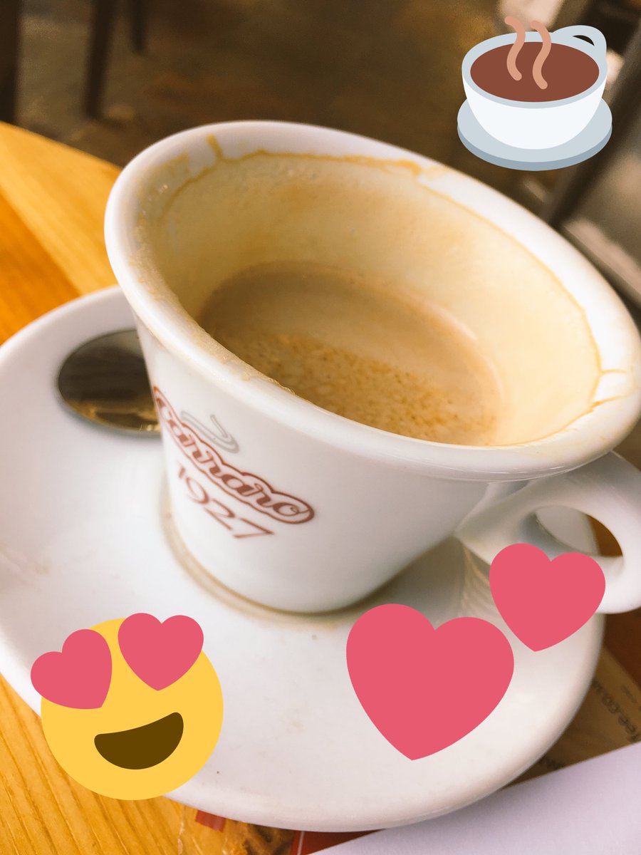 StAndCoffeeNet's tweet photo. Half full. Always half full! #Coffee #coffeetime #coffeeislife https://t.co/IfPJRdgsC9