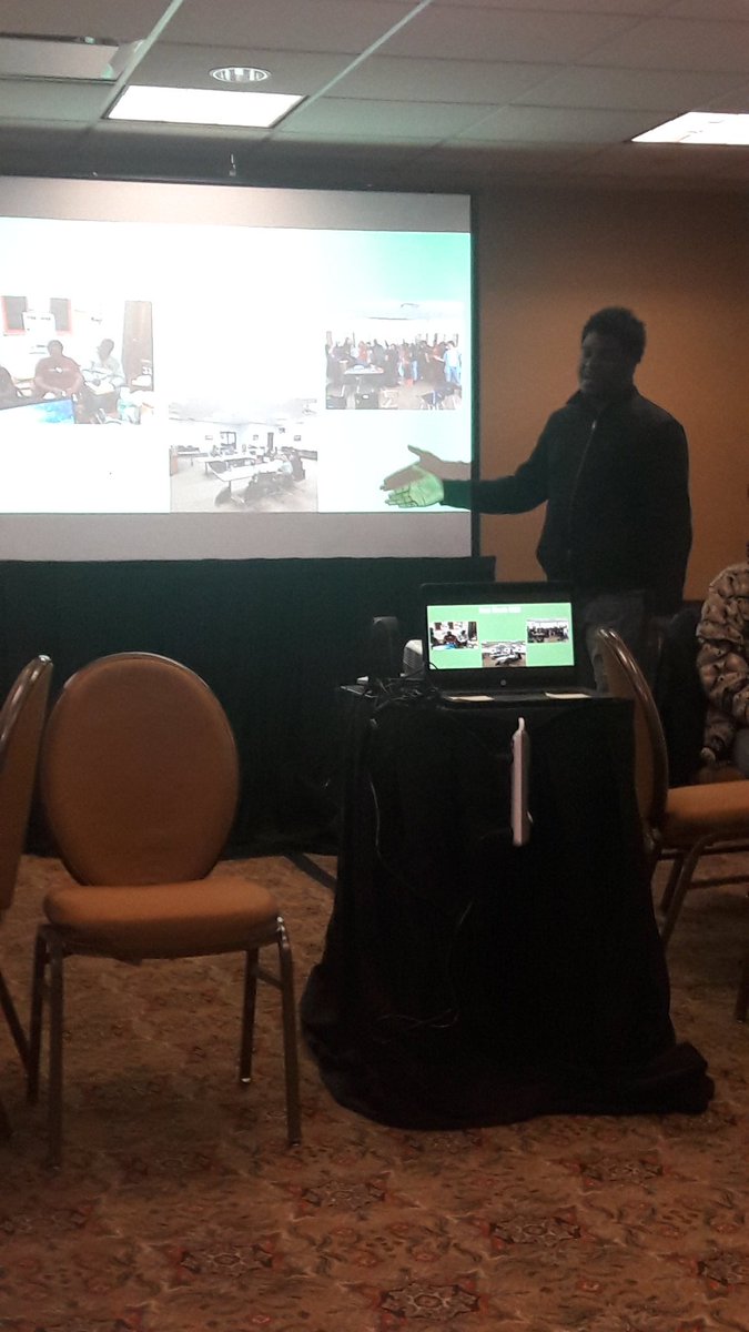 carriecross1974's tweet photo. These wonderful students are CHANGING THE WORLD! #ecet2lou #jcpsdl #jcpschat #colorbravejcps #studentagency @KipHottman @mainmarcia @aintyoumari https://t.co/PBBeKIYbH2