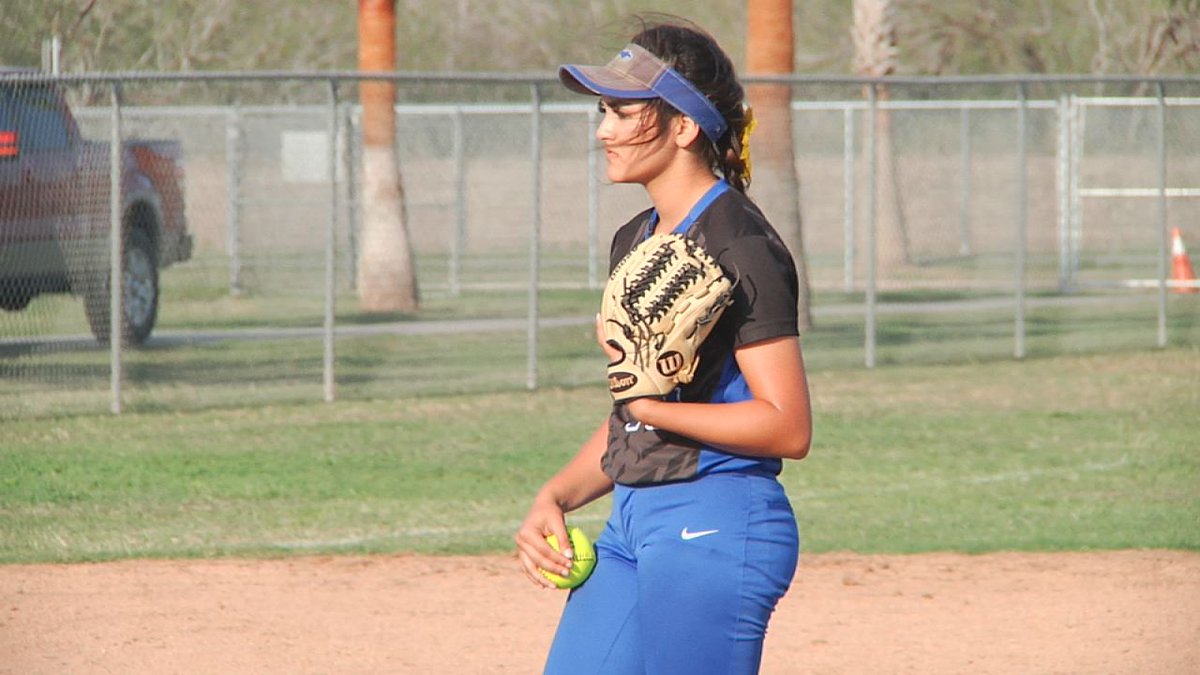 FINAL

Mission Fast Pitch Tournament Championship

Vela 0
Weslaco 8

Highlights on Channel 5

#KRGV #txhssoftball #RGV <a href="/whssoftball00/">Weslaco Softball</a> <a href="/RobertVelaHigh/">Robert Vela High</a>