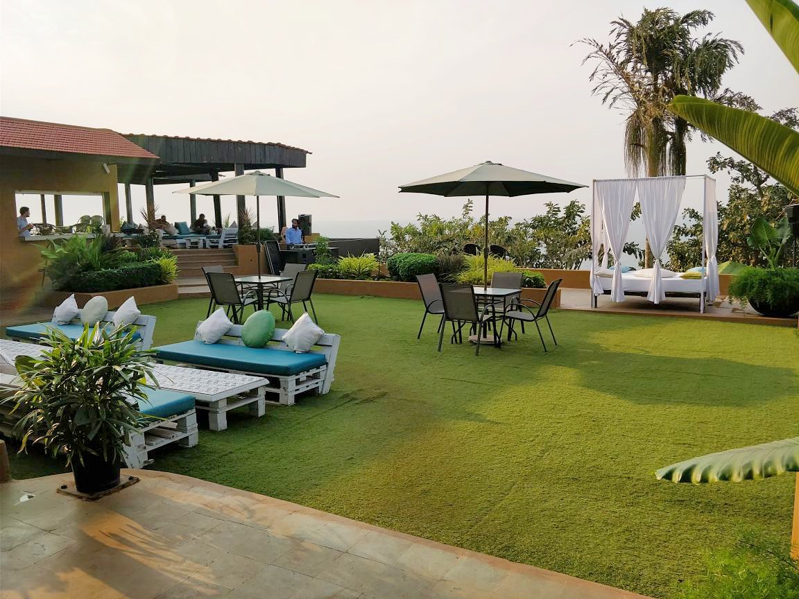 GlobenBeyond's tweet photo. Wouldn't you love your #sunday to be spent like this...!!! Let us know your #dreamplace and we will help you #TravelYourDream ... #longweekends #GlobenBeyond #leisure #vacation #customizedtrips #customizedtours #holiday
PC: @priyaranjekar https://t.co/BuoRNACvYf