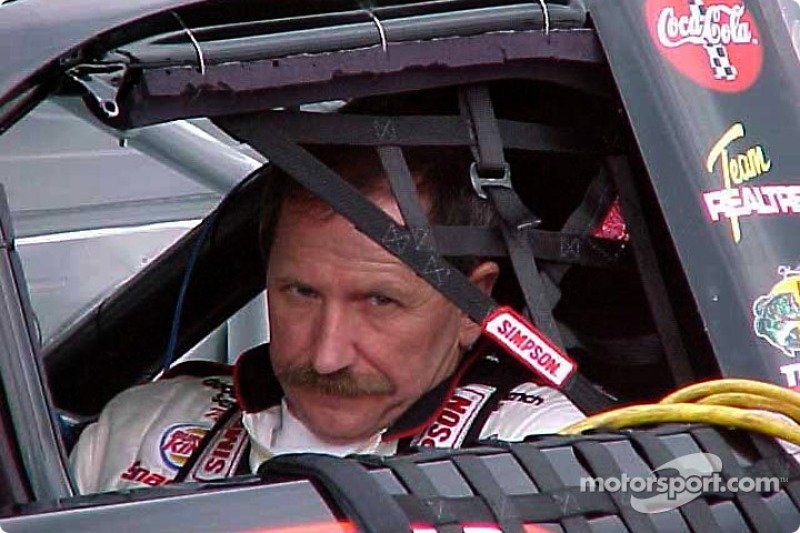 deathbyhibachi's tweet photo. American #stockcarracing driver and team owner #DaleEarnhardt died in a car accident #onthisday in 2001.
#otd #NASCAR #Daytona500 #TheIntimidator #TheManinBack #racing #TheCountofMonteCarlo #MrRestrictorPlate #Brickyard400 #WinstonCupSeries https://t.co/KjRzxvGl11