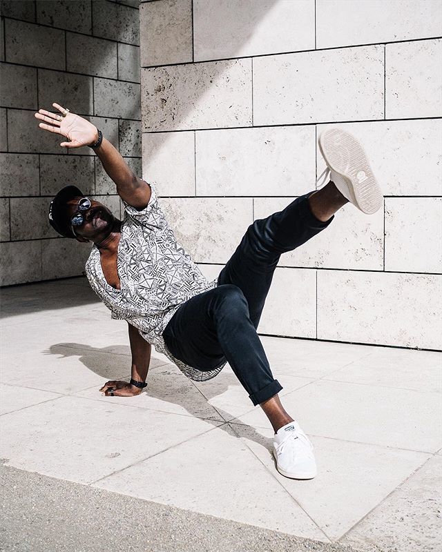 chvrlesjr's tweet photo. Every moment matters | #whpmoveit @instagram .
.
.
📸: @whiiitwhiiit #wwgrams #theweekoninstagram #gettymuseum #mindtheminimal #mightykillers #minimalpeople #sdmfeatures #thecreatorclass @thecreatorclass @streetdreamsmag #pursuitofportraits #expofilm3… https://t.co/Fq6wBlBE6r https://t.co/pggKK3NXh1