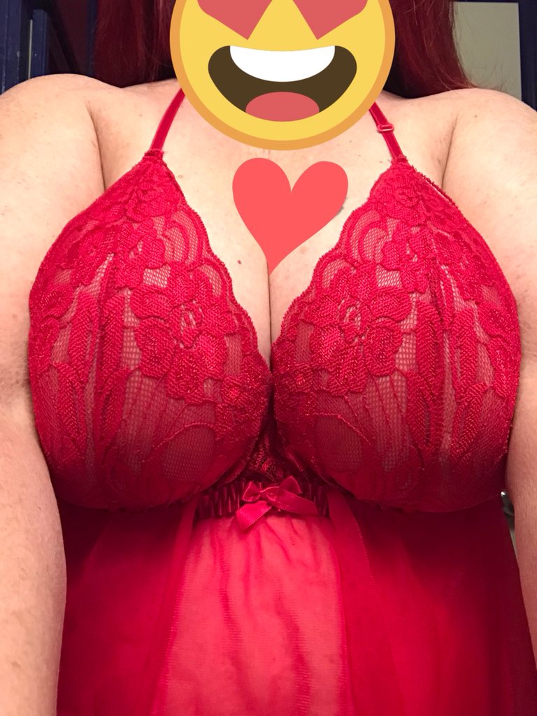tart409's tweet photo. #ValentinesDaytits #sexywife #rednightie #hugetits #36DDD #milf #bignipples #bigtits #bigboobs #vdaytits #vdayboobs #valentinesdayboobs #naturaltits #latevalentinesdaytits #redheadtits #redheadboobs #bigareolas #hugeareolas #sexyvalentine #sweettits #sweetboobs #fuckabletits #tit https://t.co/gfg4GlctGH
