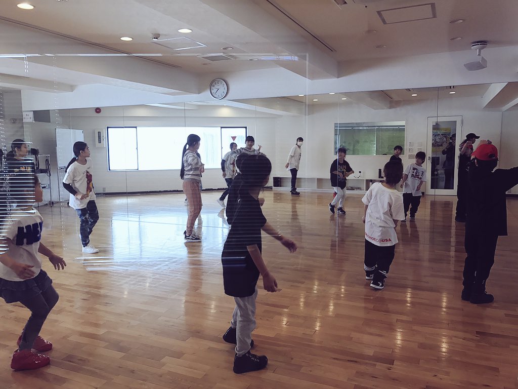 Dance_Terminal's tweet photo. 今回の特別企画である
「スペシャルナンバー！！」
３つのスタジオからオーディションに受かったメンバーで構成されたナンバーです！！
今日も朝からリハーサル！！
当日お楽しみに！！ https://t.co/QExJpGvgB7