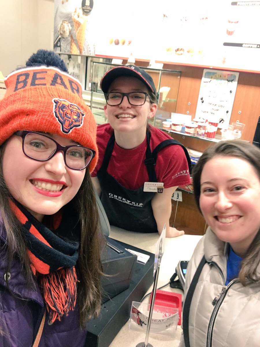 ms_apperson's tweet photo. Congrats to @TorpedoPhysics and Schaumburg High School on their production of the Seussification of Romeo and Juliet! Then we were greeted by one of our own @conant_theatre students, Brooke, while getting dessert. #CougarPride #theatre #AdelAppAdventures https://t.co/AIciHKSZuC