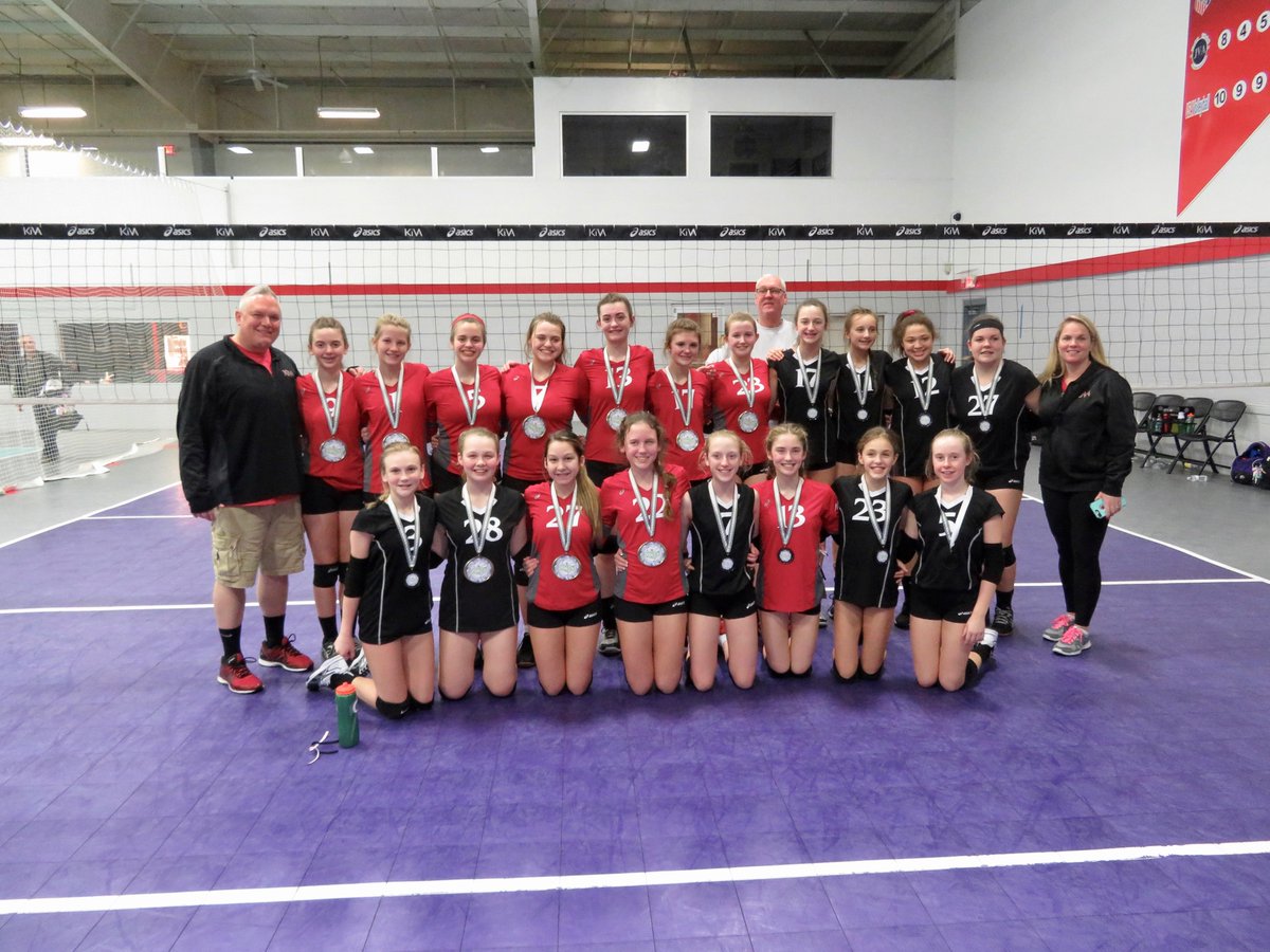 Karen2Mike's tweet image. Woot!  Great match in the Union Heartbreaker.  KIVA 14 Blue takes Gold and KIVA 13 Grey takes SIlver way to go girls!  #kivaproud