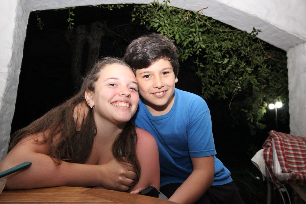 MileSoff_'s tweet image. #FunTimeFebrero2018 
La familia te sigue mandando saludos y recuerdos Julieta, soy la encargada de hacertelos llegar, un bsi