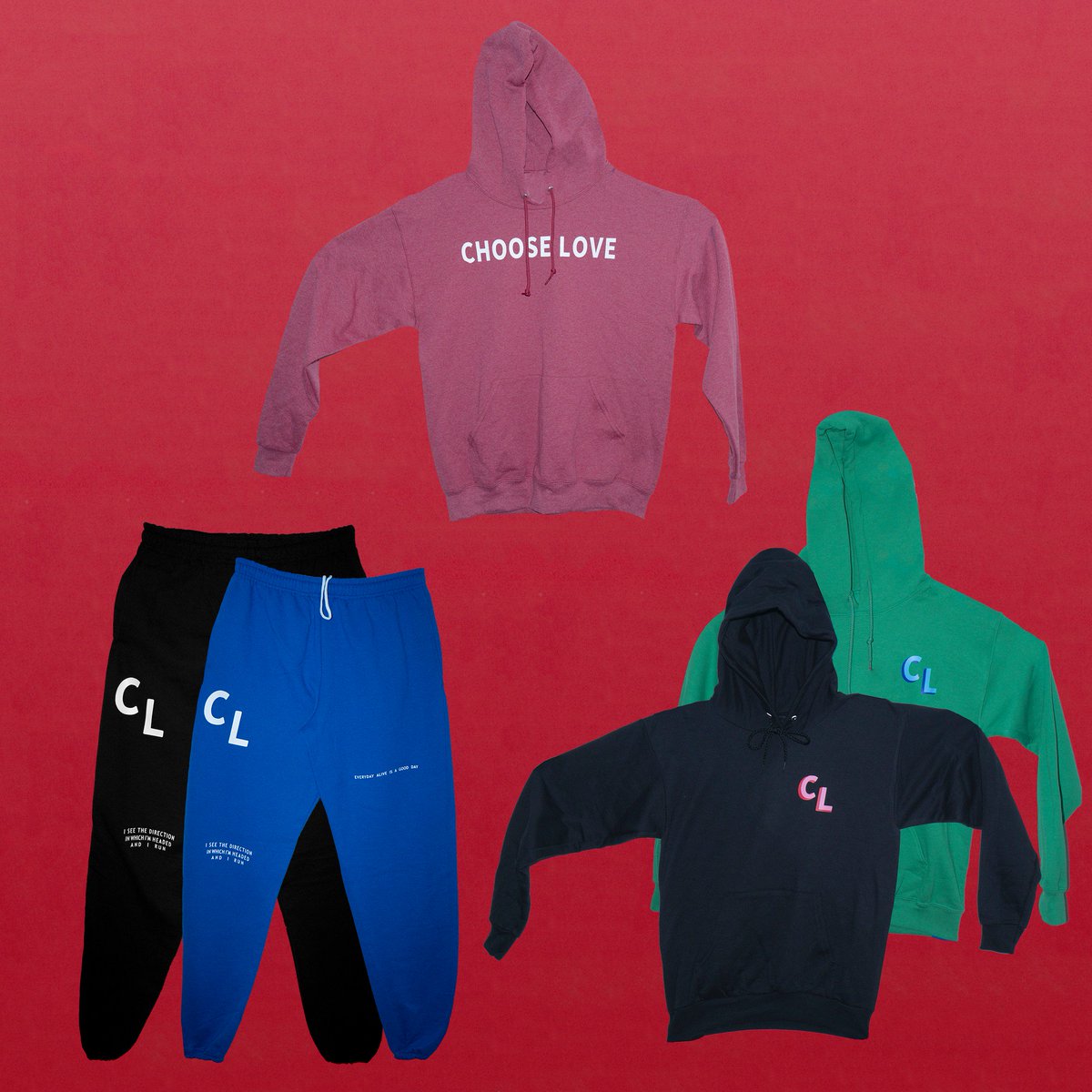 ChooseloveChi's tweet photo. Choose Love TrackSweats now available on https://t.co/JNgXDf2spI  

Special thanks to @rather_unique91 https://t.co/c4GaOygnVc