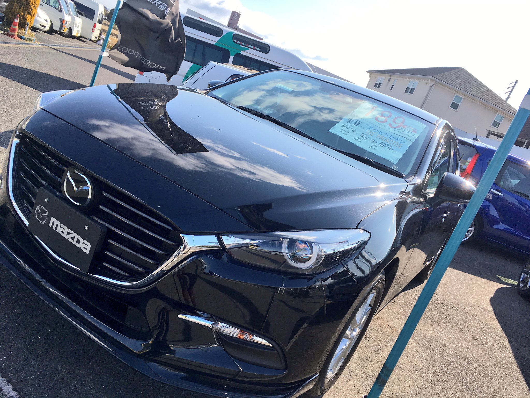 マツダオートザム稲沢 Twitter પર 未登録展示車販売中 渋い ジェットブラックマイカのアクセラセダン15sプロアクティブです しかもこちらはマニュアルミッション車 オプションも多数ついてお買い得 スカイプランもご利用頂けます 詳細はお気軽にお マツダオートザム稲沢 Twitter પર 未登録展示車販売中 渋い ジェットブラックマイカのアクセラセダン15sプロアクティブです しかもこちらはマニュアルミッション車 オプションも多数ついてお買い得 スカイプランもご利用頂けます 詳細はお気軽にお