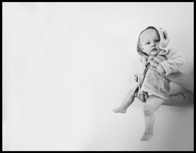 shrewdmommy's tweet photo. Reposting @about_a_momster:
Well, goodmorning πΆ
#babymodel #baby #blackandwhite #bnw #instafamousloop #instacute #badcape #flying https://t.co/aCT2jN2OiN
