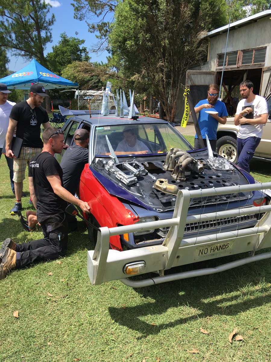 Juxi Leitner tweet media