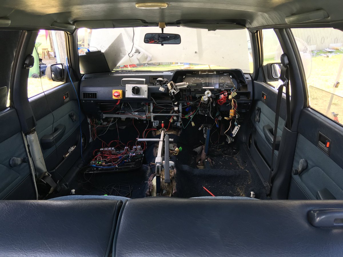 Juxi Leitner tweet media