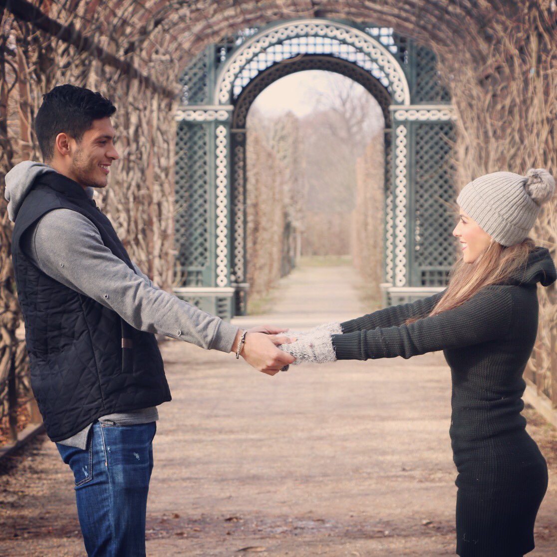 danibassomfans's tweet photo. Guapísimos ❤😍😍😍 @danielabassom @Raul_Jimenez9 https://t.co/Cll0pRbK3M