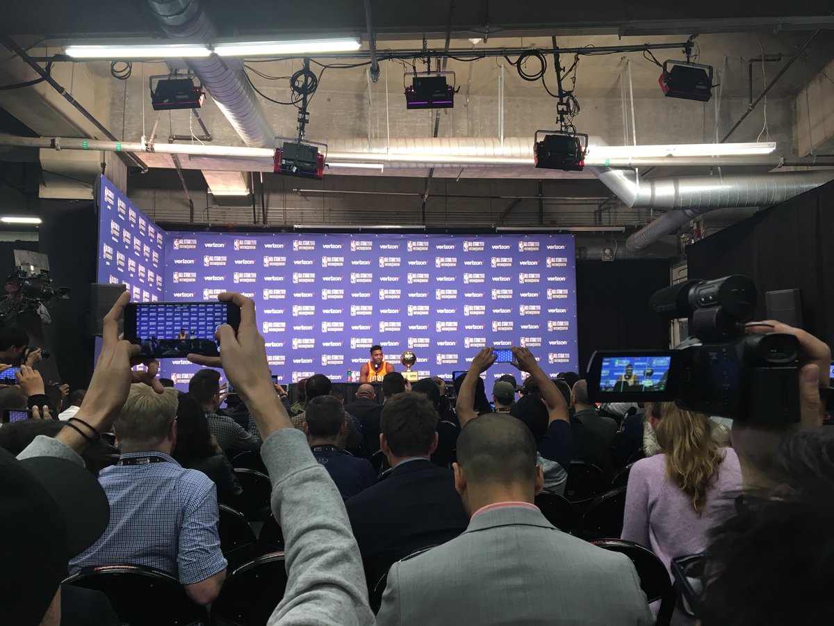 manu_laurin's tweet image. #dunkchamp #NBAAllStar #takenote