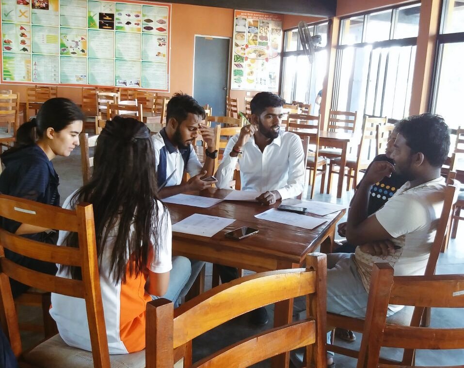 UNFPASriLanka tweet picture