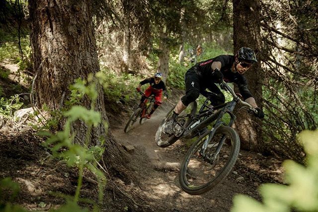 Specialized_MX's tweet photo. Tenemos una cita, el día se acerca. La segunda fecha del Epic Enduro Series retará tus habilidades con sus pruebas especiales y su Hill Climb ¡Últimos días para inscribirte! Toda la información en @epicenduroseries
Nos vemos ahí el 24 de febrero. #sinpr… https://t.co/jos4L2aB98 https://t.co/HSGIrx9R2h