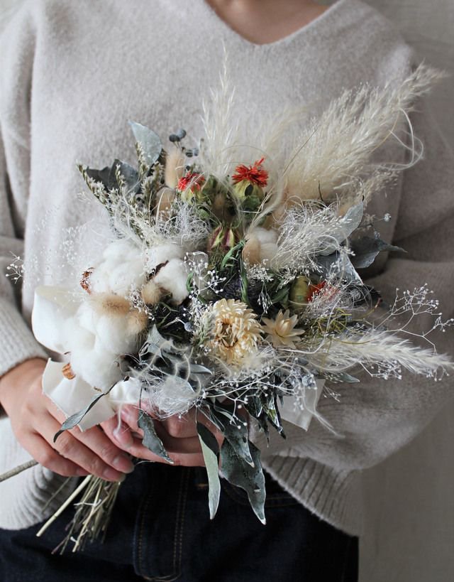 Minne ミンネ Ar Twitter やさしいコットンフラワーを中心としたボタニカルブーケです 真っ白の中に作オレンジとブルーがアクセントになって素敵 Minneおすすめ作品 作品詳細はこちら T Co 6nk4lv5vdc