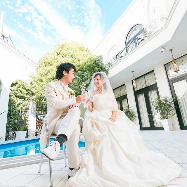 SimpleWeddingJP's tweet photo. 海外のようなチャペルでフォトウェディング💕
.
.
シンプルウェディングではドレスのグレードアップ無料キャンペーン中✨
.
.
#フォトウェディング #写真だけの結婚式 #マタニティフォト #結婚写真 #入籍 #二人挙式 #チャペル #結婚記念日 #ウェディングドレス #代官山 https://t.co/WlABuzjQGG https://t.co/iFhd6wnrJJ