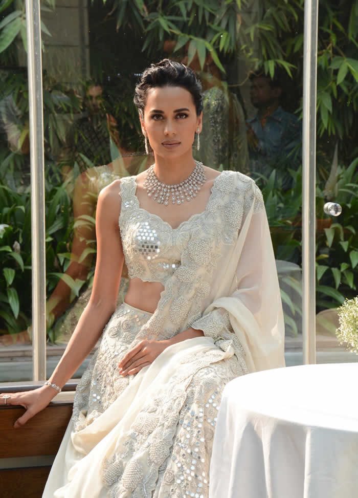 sonalikasahay's tweet photo. Paying my last tribute to brand #NiravModi Design Par excellence.
Amazing facts: Embezzled money used for marketing was money paid by me in taxes. Circle of life.. #moneyrotation https://t.co/GDigLM2DVP