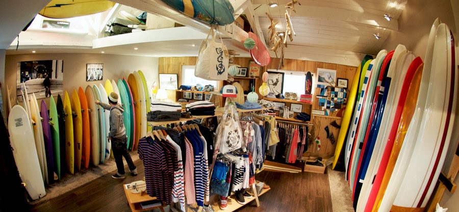 *she had her feet up on the counter on her surf shop, called Sand, surf, and sage. Soft music from surf rock to punk plays throughout the sun lit store. It’s a slow and lazy day. Her favorite type* #OpenRP #OpenDms