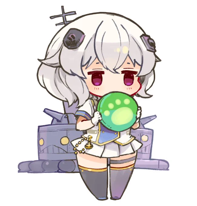 ディスクでいじられている夕立が少しだけ羨ましいブルドッグ。 #アズールレーン 