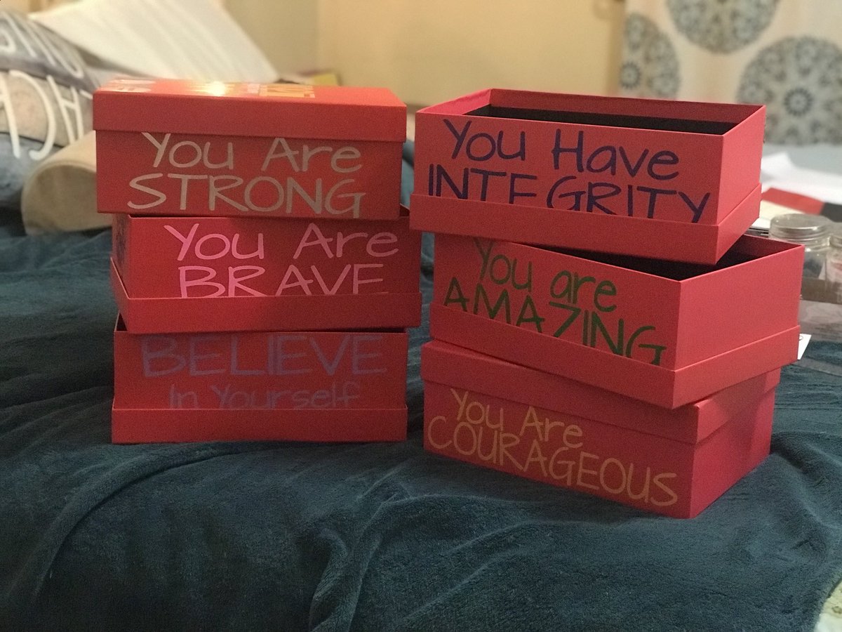 sum_mathteacher's tweet photo. I created โSavvy Suppliesโ today! Each table will have a box with all supplies needed for making Interactive Notebooks less time consuming! #teachinginthemiddle https://t.co/LOVoF1e186