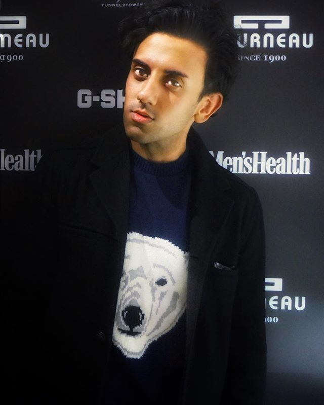 fashbysssourabh's tweet photo. i wonder if it is socially and financially acceptable to hibernate like this polar bear until April ❄️🐻😴 @tourneau @menshealthmag #PolarBear #WinterForever #PFW
#paris #menswear #menstyle #mensstyle #mensfashion #menwithstyle #winterstyle #winterfash… https://t.co/fKMVpB9NmH https://t.co/cY4zOOE9VW