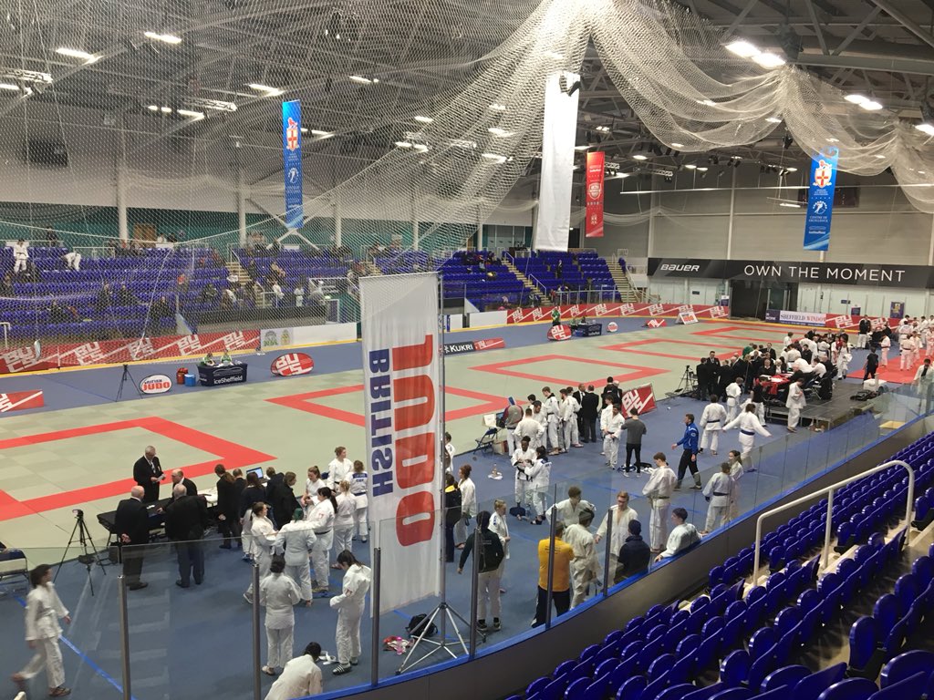 nadiaSRES's tweet photo. Day 2 of BUCS nationals here in iceSheffield. Looking after @UoNSport Judo team! https://t.co/WiW6OYqqdA