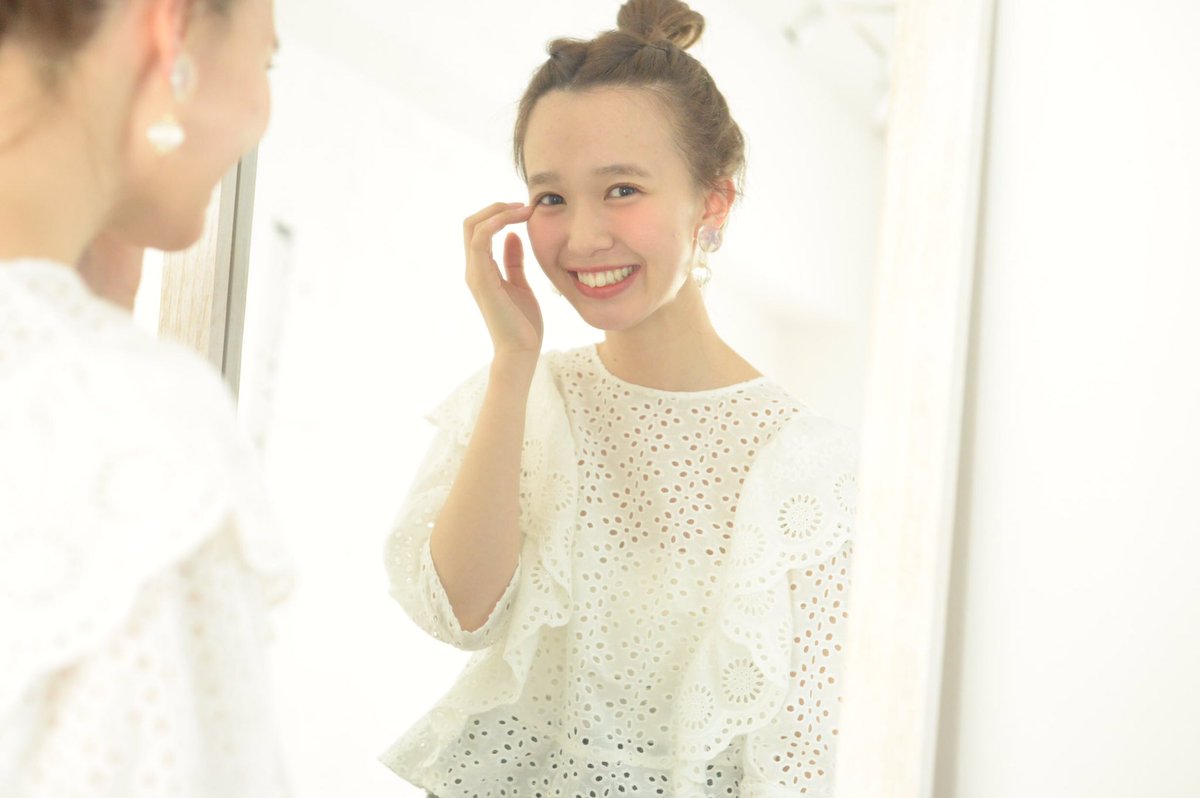 saki61204's tweet photo. merなオフショット♡
カメラマンのまきさんが撮ってくれる女の子な優しさが好きだな〜🙂☺️💐
#mer https://t.co/NFdZWYwj4y