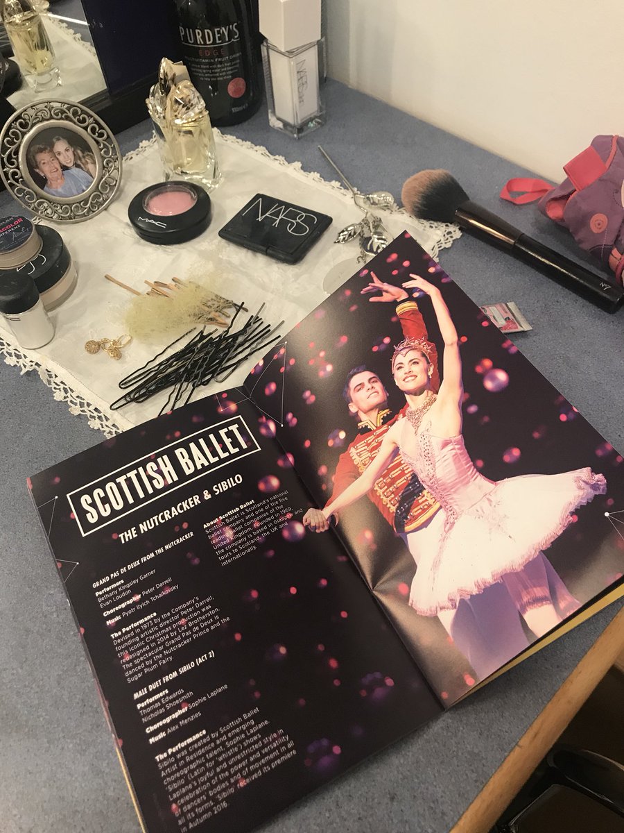 bethanykgarner's tweet photo. HAD AN AMAZING TIME performing in #DanceSampled @The_Lowry @MediaCityUK @evanloudon @scottishballet #Nutcracker - Loved every moment - Wonderful audiences - Thank you @Sadlers_Wells for inviting us - Until next time ๐ https://t.co/qVlbibLMiy