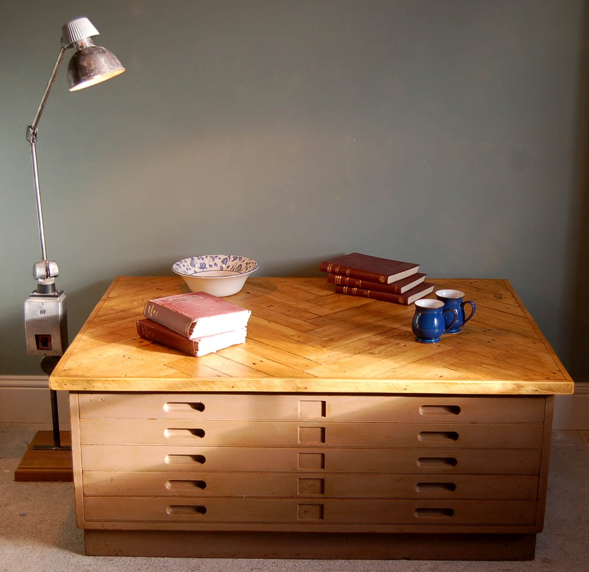 rumpledinkie's tweet photo. Vintage Plan Chest from the 1950s, with reclaimed pine herringbone top, availale from @rumpledinkie https://t.co/V10nfrQxLD