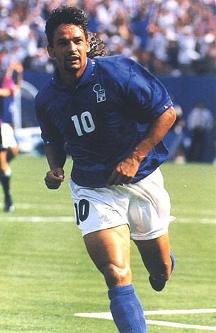 Happy birthday to the best Italian player to grace the beautiful game. Roberto Baggio  