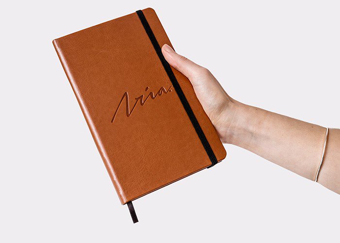 GoodfellowsLtd's tweet photo. Want to know why the Stone Chef Notebook has took the chef world by storm?
Find out in our blog: https://t.co/XTVAgcGSzm
#ChefNotebook https://t.co/5kVSh8dIPA
