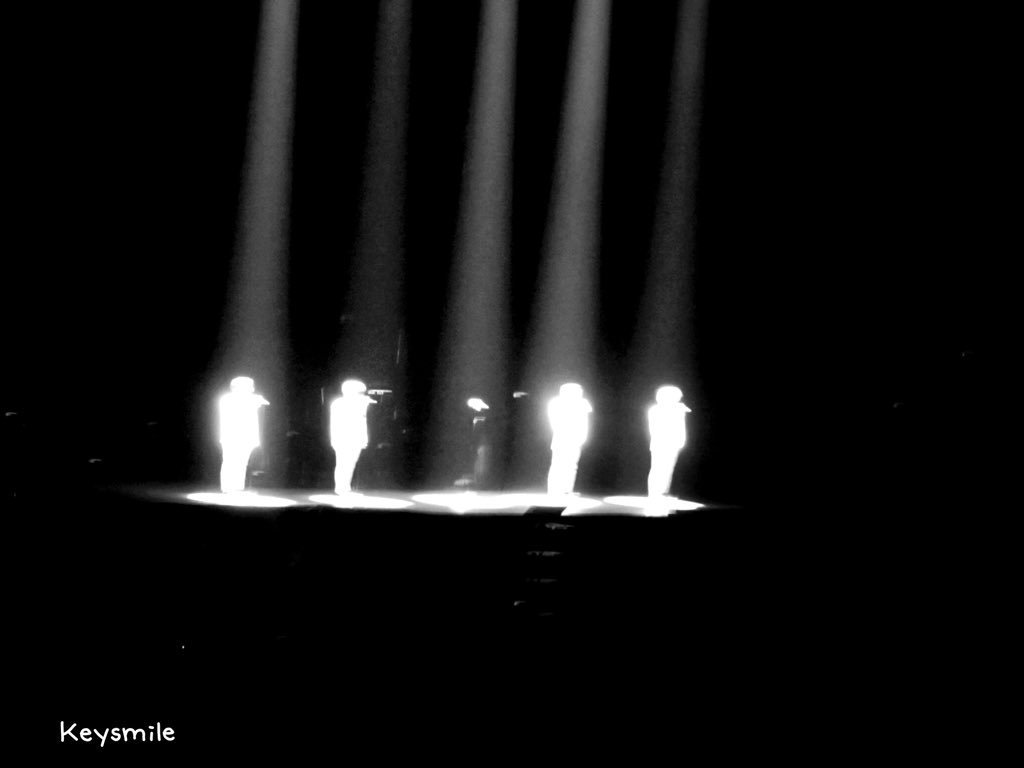 SHINee_Irie's tweet image. the picture tells us all that no matter what happens SHINee will always be 5

I AM SO PROUD OF MY STRONGEST BOYS

#SHINee 
#샤이니_쿄세라돔공연_수고했어