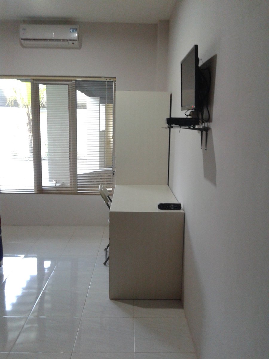 AB23KOS's tweet image. Ab23kos: kami ada kamar kos kosong silahkan kunjungi di Jl.Monjali