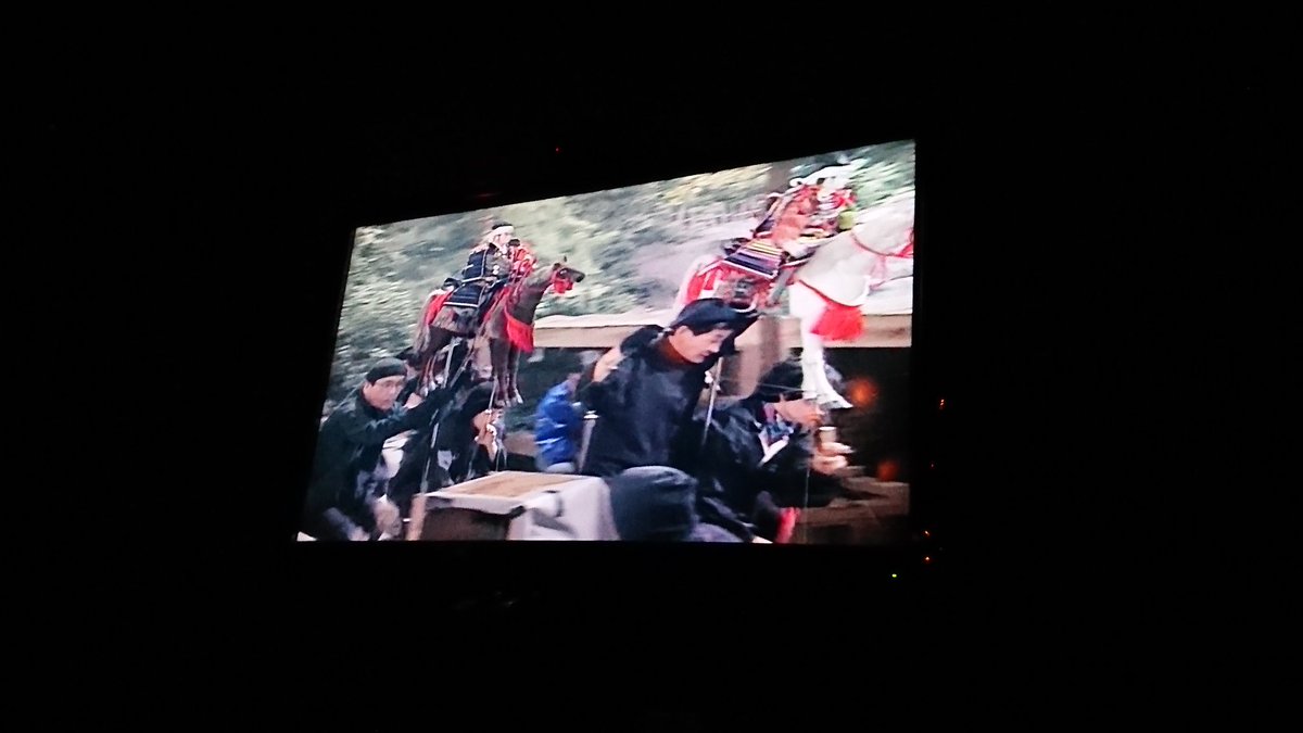 Ssss 関羽三角形 人形劇 平家物語のdvd 人形操演の舞台裏を見せてもらっています 中央が船塚さん かっこいい 人形劇三国志dvd鑑賞オフ