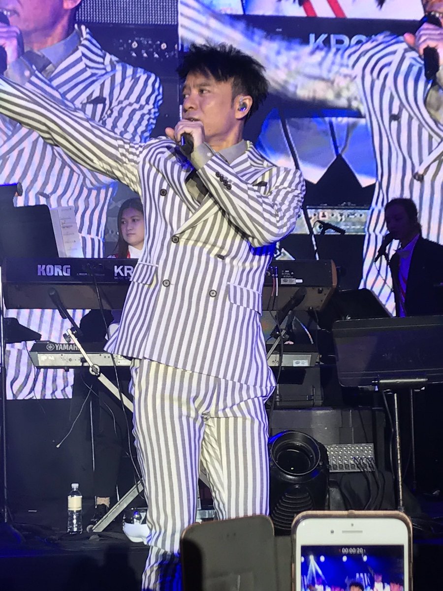 valoria_z's tweet image. #hackenlee 
#李克勤 
30週年演唱會 @ Las Vegas