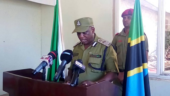 View image on Twitter