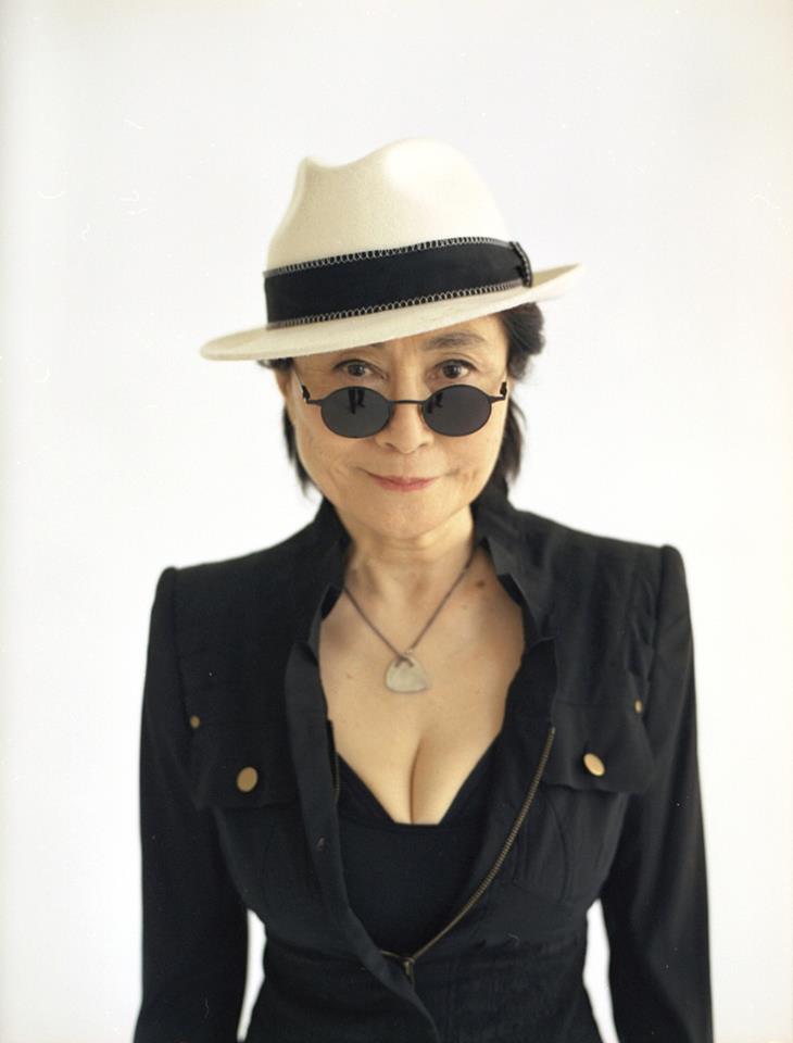 Happy birthday Yoko Ono ! 