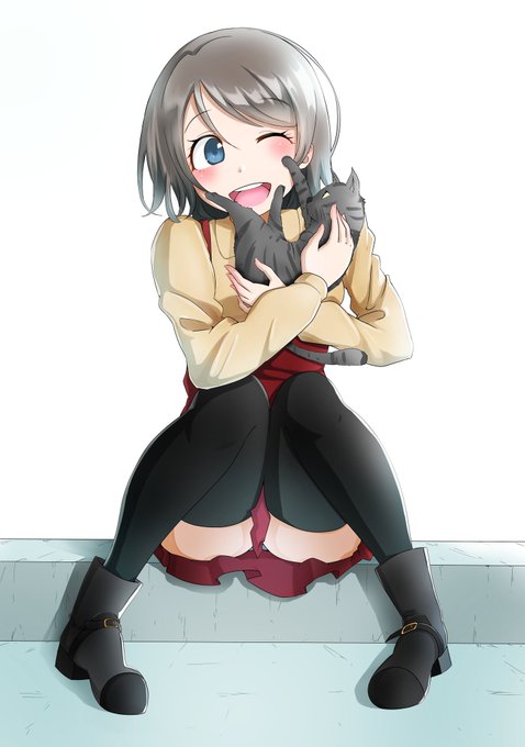 猫と戯れる曜ちゃん(可愛い)

#lovelive_sunshine 
#渡辺曜 