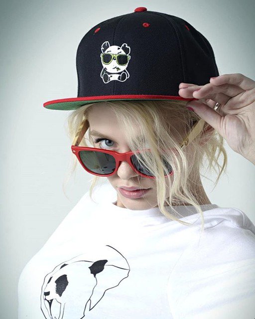 StreetPand4's tweet photo. Red details on point. @charlcustard giving it some #attitude 
In our original red engraved bamboo shades,  limited edition Panda Snapbac... https://t.co/aoq31rL1pv