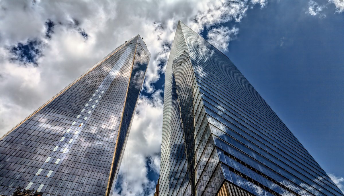 Traveltipy's tweet photo. I am not sure if I will be able to survive a day in a #BigApple but it's definitely worth a try. What do you think? :) This is one of the 10 most visited cities in the world! :) https://t.co/CAjsIrGLrw @nycgo #USA #NewYork https://t.co/fYvWGh8525