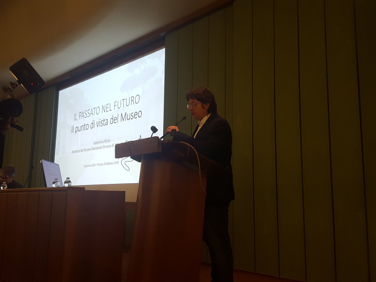 Parla <a href="/valentinonizzo/">Valentino Nizzo</a> direttore museo etrusco di Villa Giulia. "Il punto di vista del museo" il titolo suo intervento 

#tourisma18 <a href="/FrancescoGiEmme/">Francesco Ghizzani</a> <a href="/MediterraneoAnt/">MediterraneoAntico</a> <a href="/archeomemorie/">Stefania Berutti</a> <a href="/ArcheoVirtuale/">ArcheologiaVirtuale</a>
