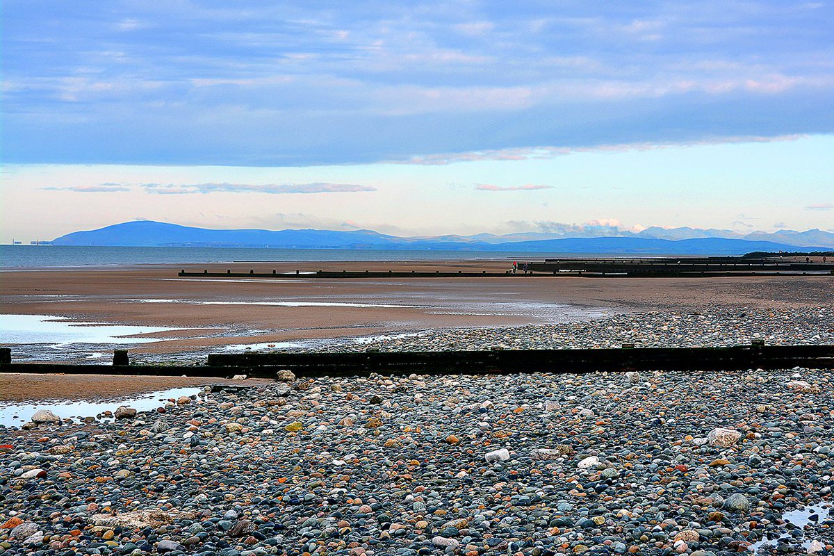 Weds 21 Feb: Get involved in a new project using your real-life observations to help properly understand what’s happening on #coast. Details - ow.ly/puzn30it0CF
<a href="/RossBeachBuds/">Rossall Beach Group</a> <a href="/CGEInnovation/">Centre for Global Eco-Innovation</a> <a href="/LancsUniLEC/">Lancaster Environment Centre</a>